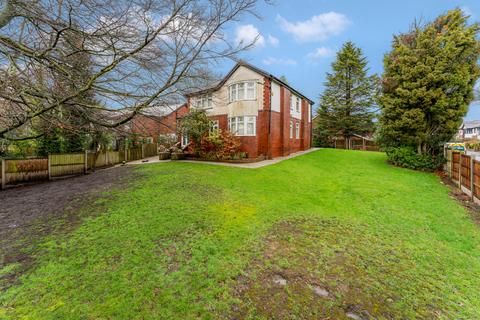 4 bed property, in Bury Old Road Prestwich M25, £899,000