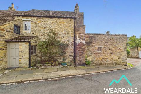 1 bed property, in Rectory Lane, £135,000