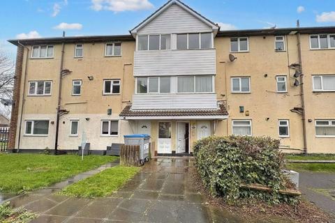 2 bed property, in 28 Wynyard Mews, £10,000