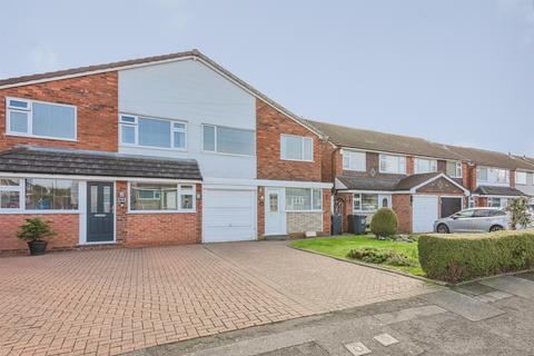 3 bed property, in Terry Drive, £300,000