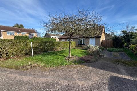 2 bed property, in Stonefield, £200,000