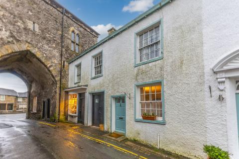 3 bed property, in Tower Cottage, £375,000