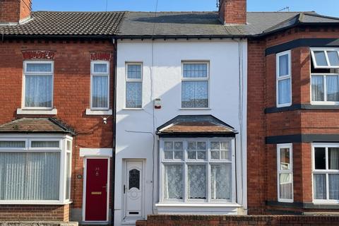 3 bed property, in Sadler Street, £70,000