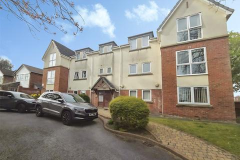 2 bed property, in Well Lane, £105,000
