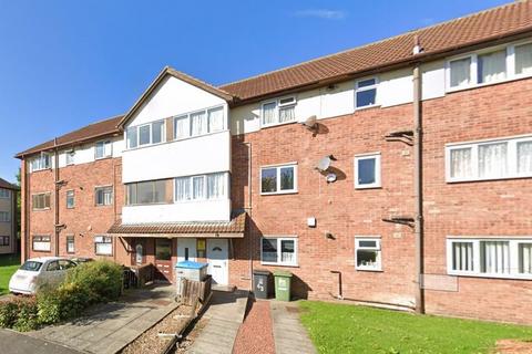 2 bed property, in Wynyard Mews, £28,000