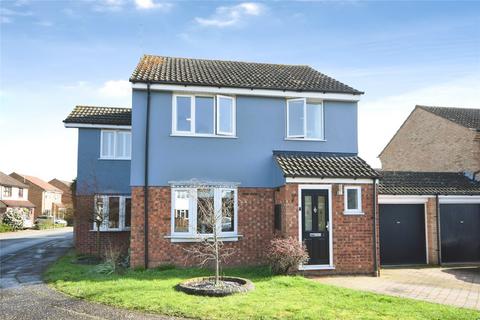 4 bed property, in Havisham Way, £600,000