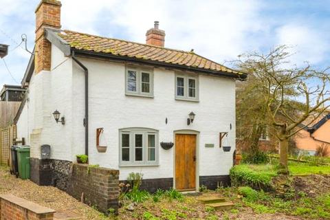 1 bed property, in The Street, £230,000
