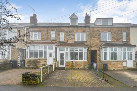 3 bed property, in Trap Lane, £340,000