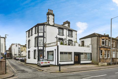 5 bed property, in Northumberland Street, £479,950