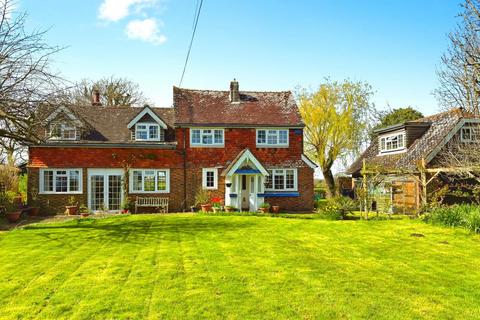 3 bed property, in Norlington Lane, £895,000
