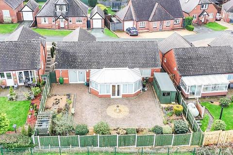 3 bed property, in Parc Caradog, £335,000