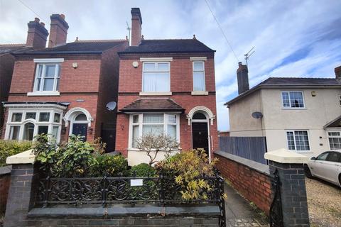 3 bed property, in Station Street, £275,000