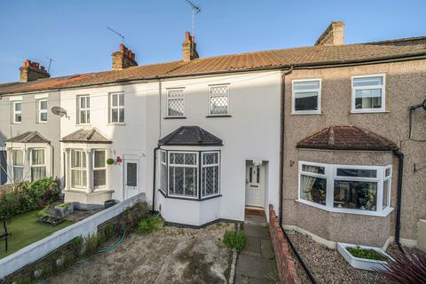 3 bed property, in Hawley Road, £400,000