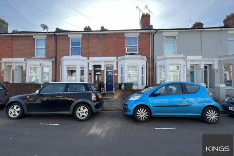 3 bed property, in Percy Road, £235,000