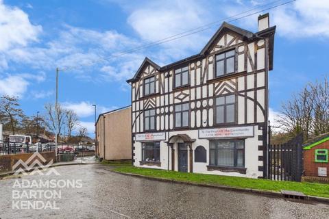 5 bed property, in FOR SALE 440 Manchester Road, £525,000
