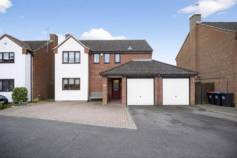 4 bed property, in Normandy Way, £525,000