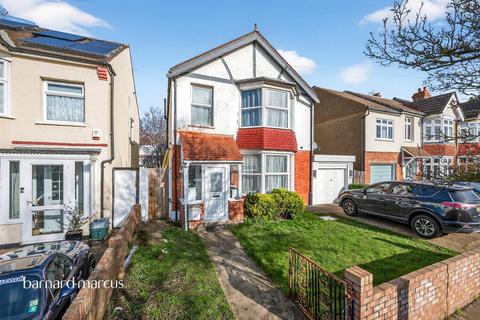 3 bed property, in Coombe Gardens, £1,100,000