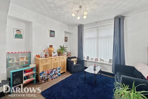 3 bed property, in Jubilee Road, £110,000