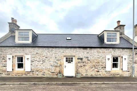 3 bed property, in Southview, £285,000