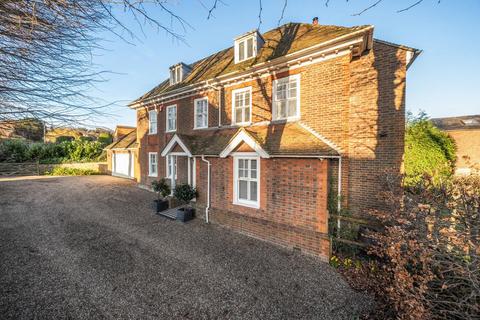 6 bed property, in Malling Road, £1,200,000
