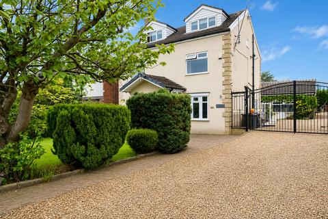 5 bed property, in Liverpool Road, £750,000