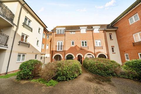 1 bed property, in Abingdon, £190,000
