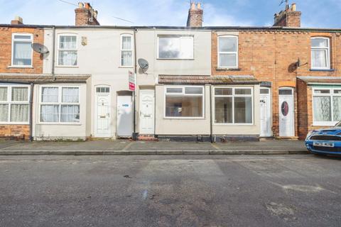 2 bed property, in Ellison Street, £90,000
