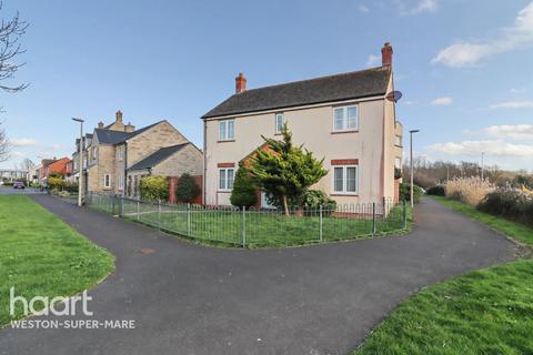 4 bed property, in Turnock Gardens, £375,000