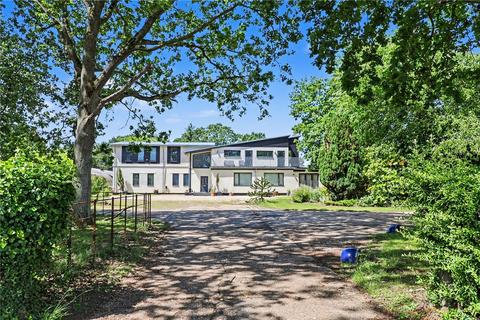 5 bed property, in Sandy Lane, £1,500,000