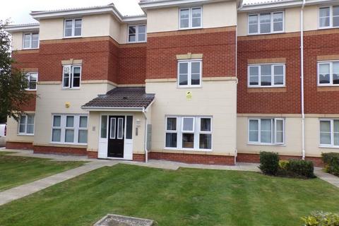 2 bed property, in Carlake Grove, £95,000