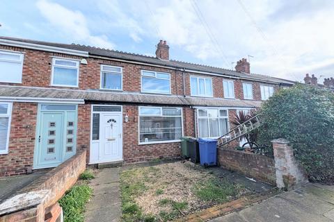 3 bed property, in Carson Avenue, £105,000