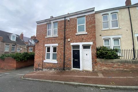 2 bed property, in Hyde Park Street, £89,950