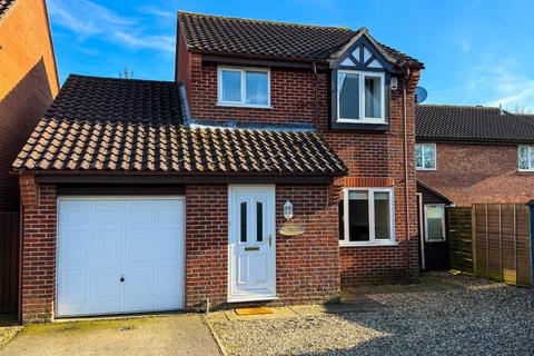 3 bed property, in London Road, £260,000