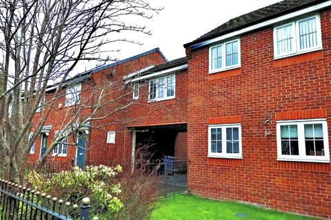 2 bed property, in Overton Close, £47,000