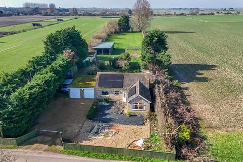3 bed property, in Fernworthy, £425,000