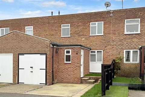 2 bed property, in Hiskins, £250,000