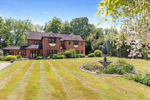 5 bed property, in Mill Lane, £2,500,000