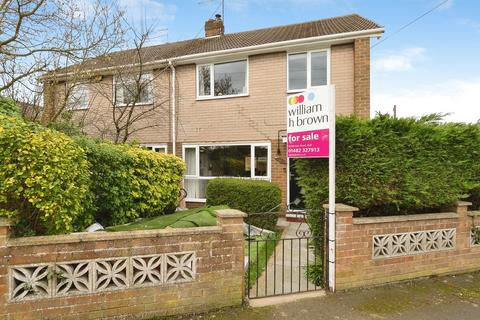 3 bed property, in Sheriff Highway, £190,000