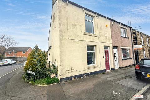 2 bed property, in St Ives Road, £84,950