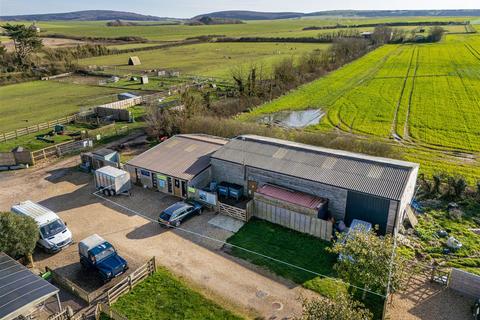 Studio, in Wellow, £245,000