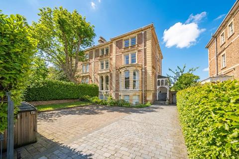 6 bed property, in Clifton, £3,250,000