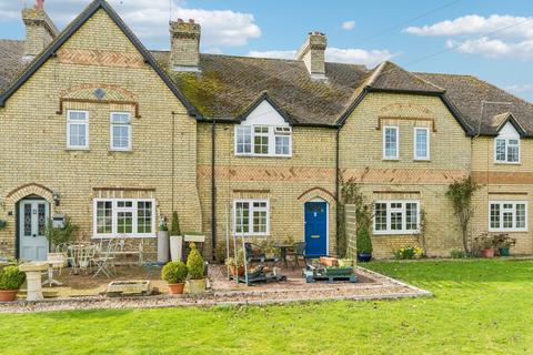3 bed property, in Brookvale, £350,000