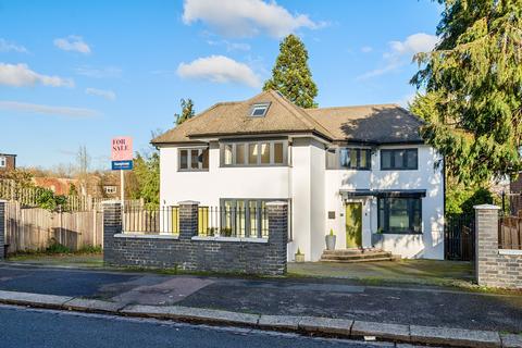 5 bed property, in The Drive, £1,750,000