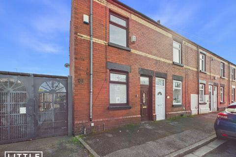 3 bed property, in Poynter Street, £130,000