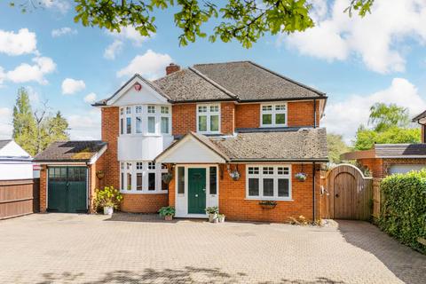 5 bed property, in Finchampstead Road, £1,175,000