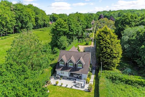 4 bed property, in Telegraph Lane, £870,000