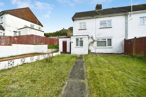 3 bed property, in Norwich Drive, £400,000