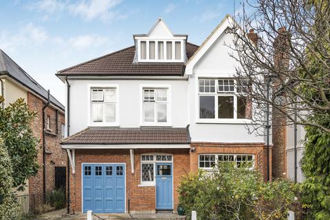 5 bed property, in Heathcote Road, £2,275,000