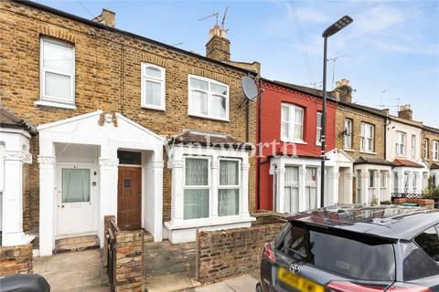 2 bed property, in Vale Road, £400,000