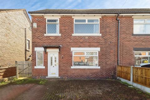 3 bed property, in Windermere Crescent, £230,000